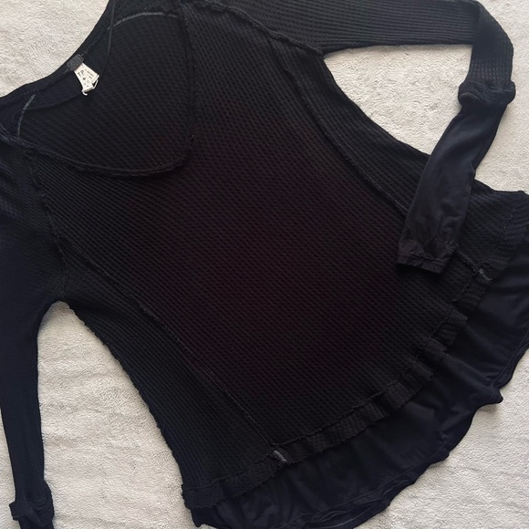 Free People We The Free Laguna Sunset Waffle Knit Thermal Cuff Shirt Black XS - Picture 1 of 14